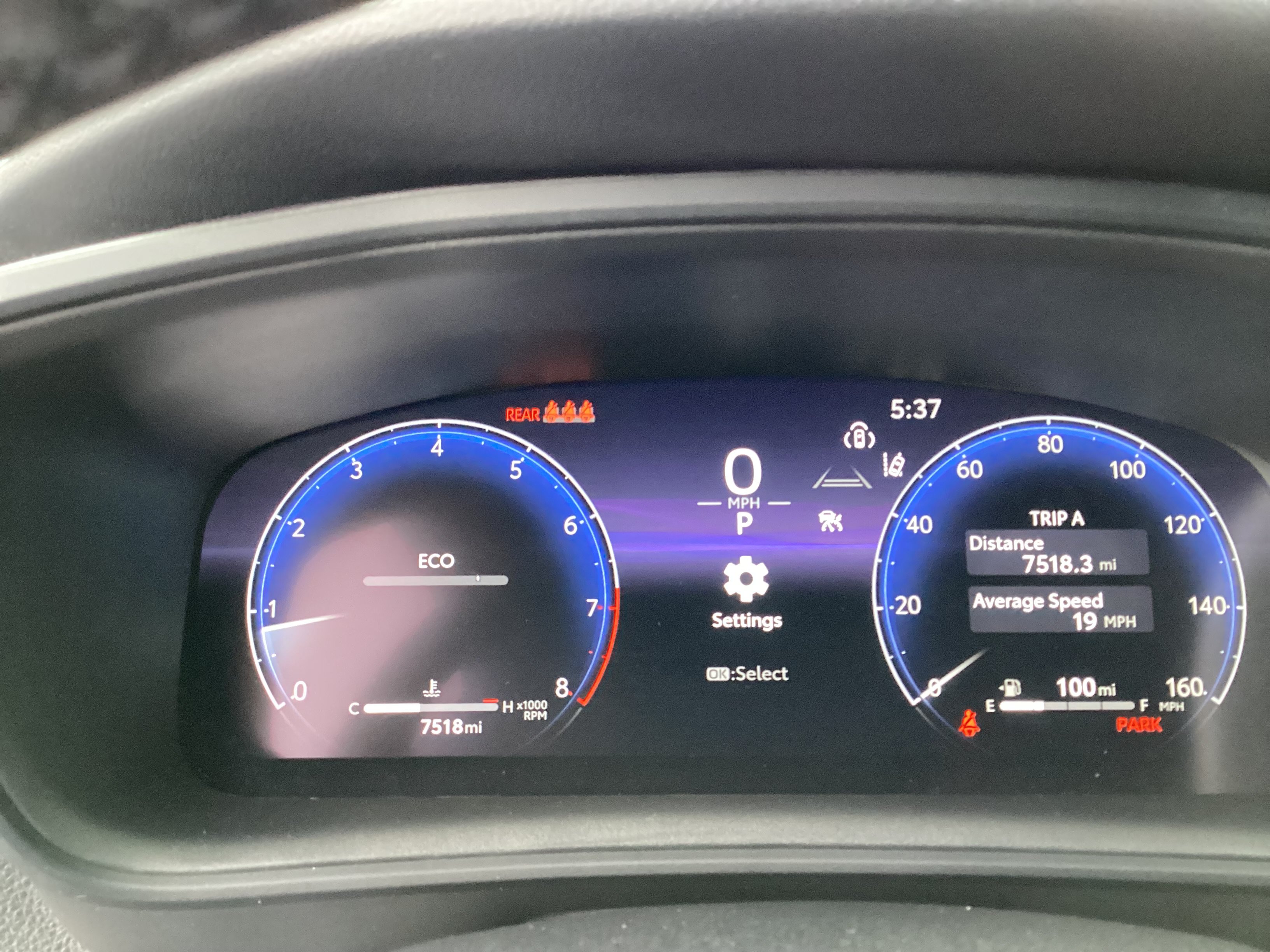 Certified 2026 Toyota Corolla SE w/ SE Package FWD image 5