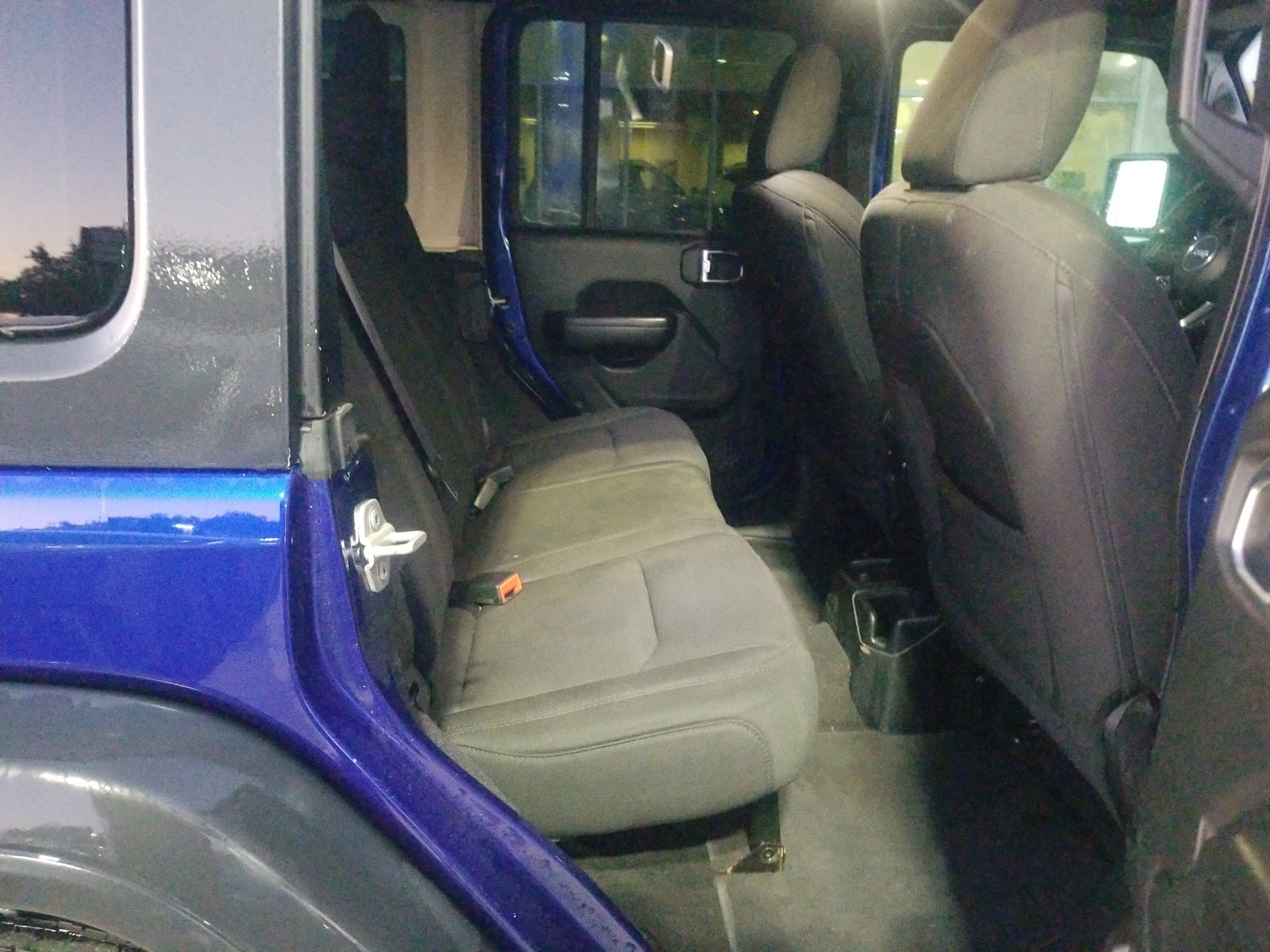 Used 2020 Jeep Wrangler Unlimited Sport S image 15