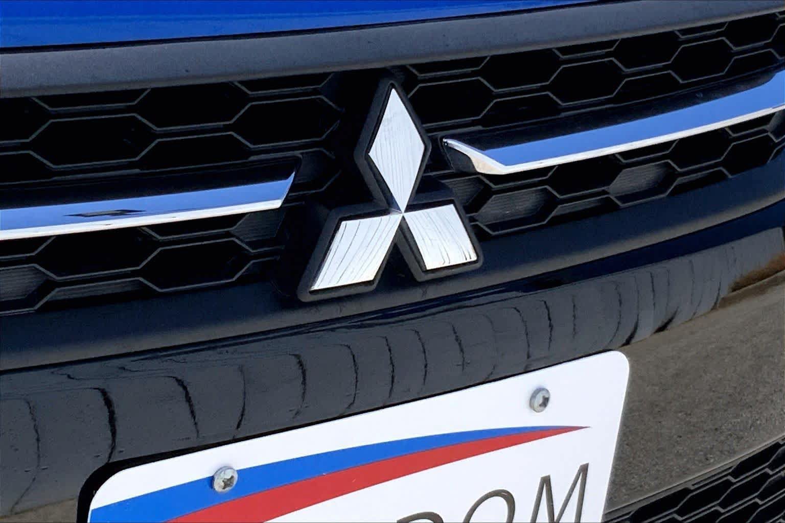 Used 2019 Mitsubishi Outlander Sport ES FWD image 32
