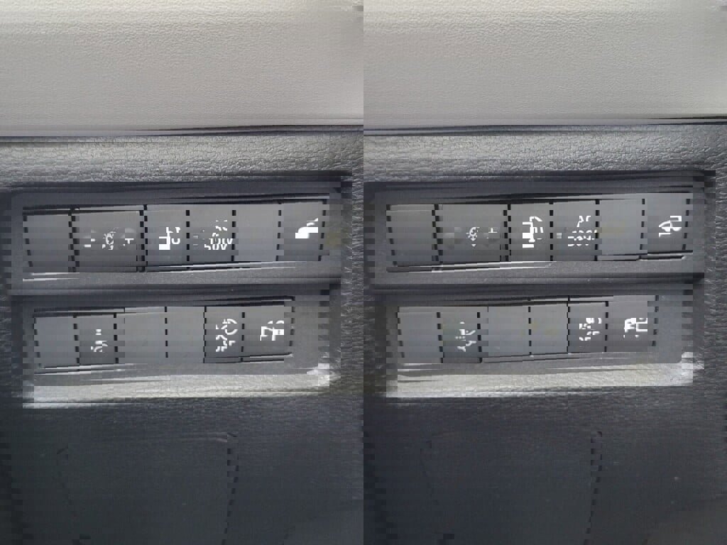 Used 2023 Mitsubishi Outlander SEL image 25