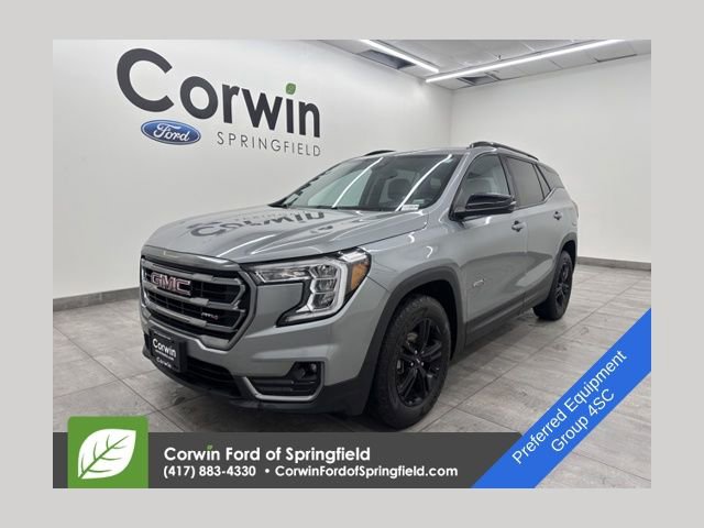 Used 2023 GMC Terrain AT4 image 1