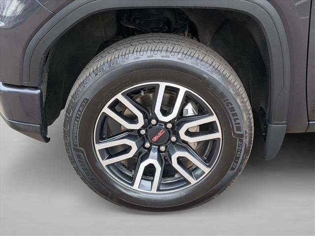 Used 2022 GMC Sierra 1500 AT4 image 9