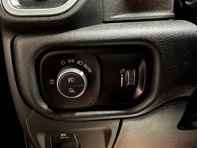 Used 2021 RAM 1500 Big Horn image 31