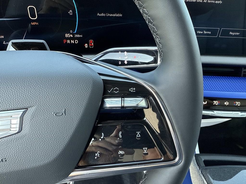 New 2026 Cadillac Optiq Sport 2 image 28