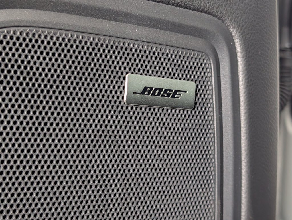 New 2026 Porsche Macan AWD/4WD image 28