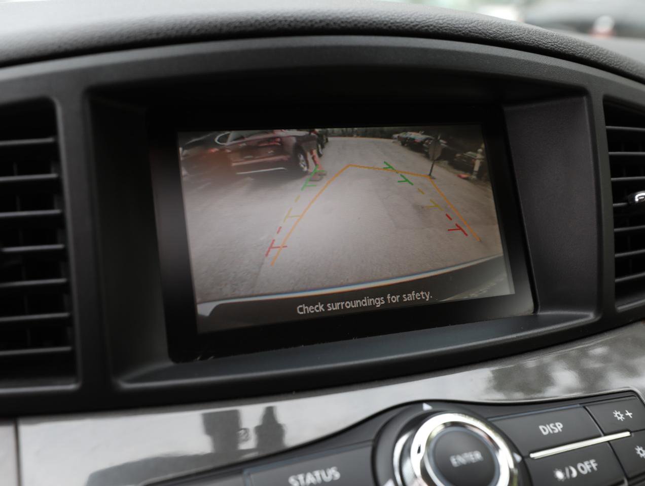 Used 2013 Nissan Quest SL FWD image 24