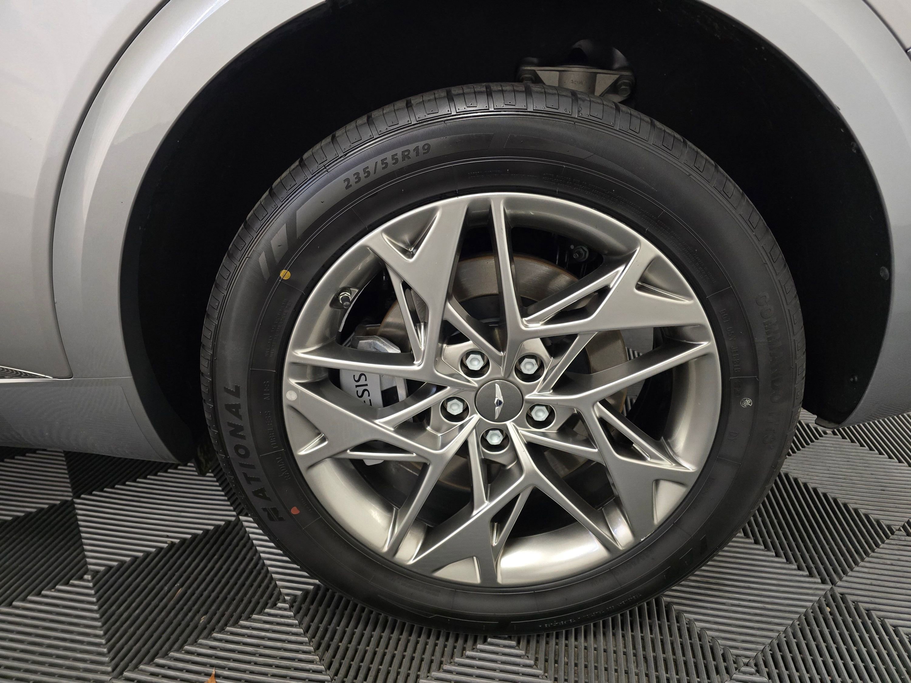 Used 2025 Genesis GV70 2.5T image 22