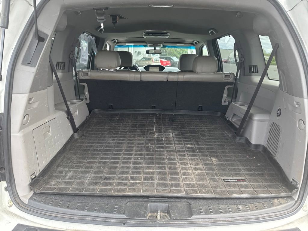 Used 2010 Honda Pilot Touring image 14