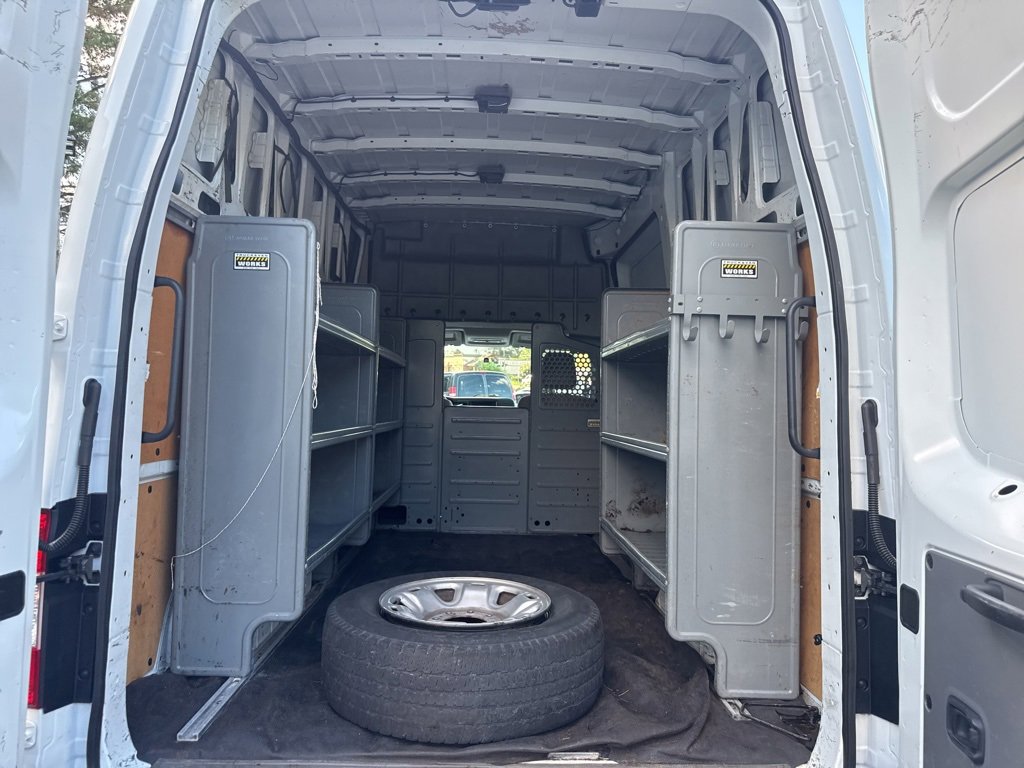 Used 2018 Nissan NV 3500 SV image 35