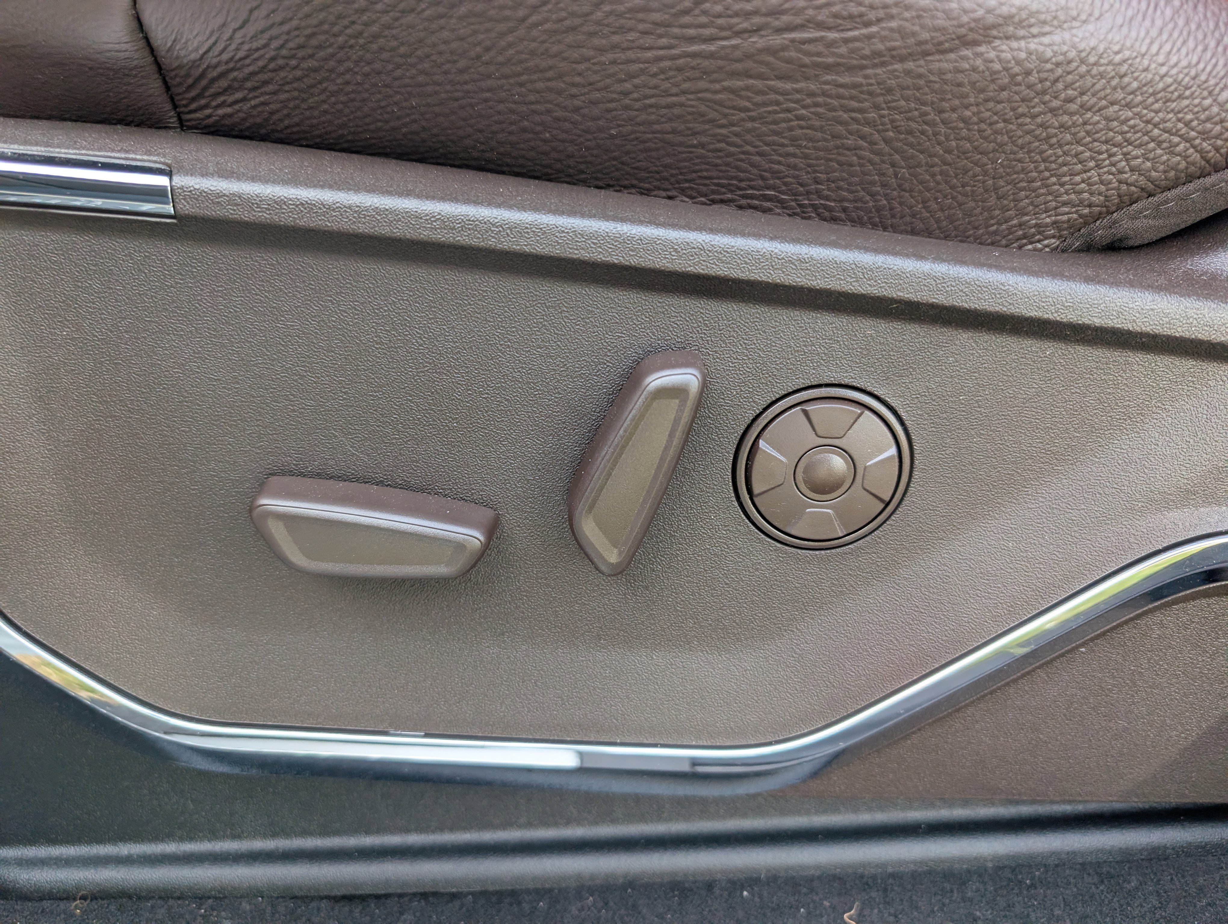 New 2026 Ford F350 King Ranch w/ Chrome Package image 25