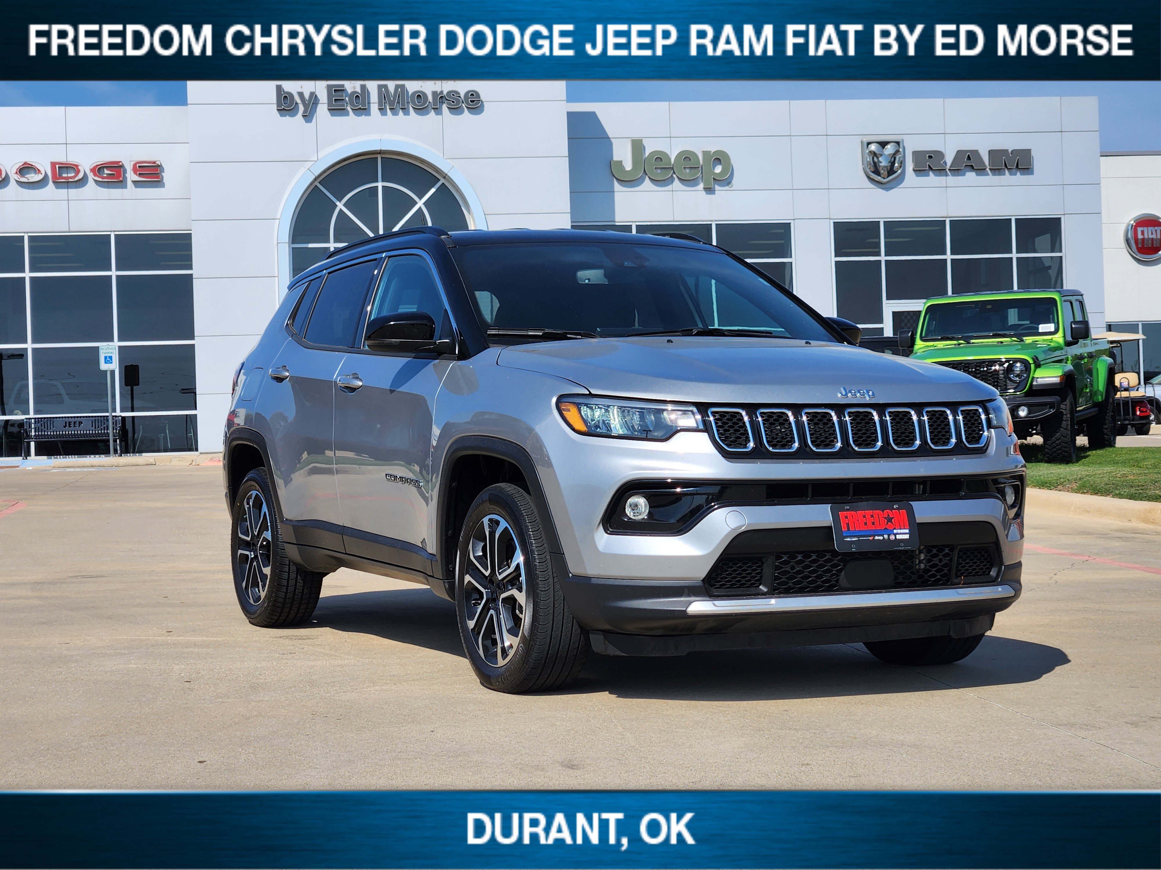 Used 2024 Jeep Compass Limited image 2