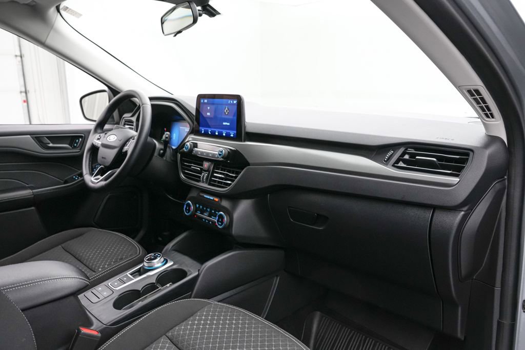 Certified 2023 Ford Escape Active image 21