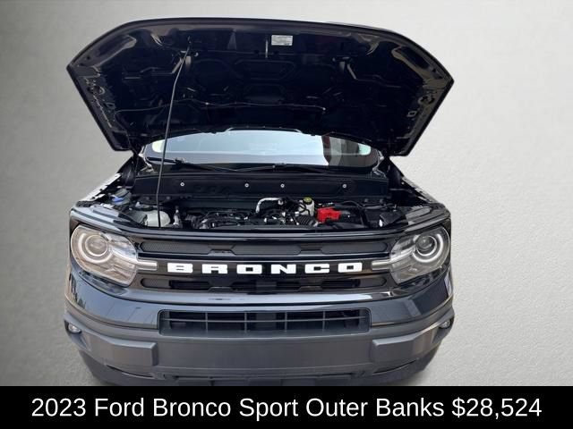 Used 2023 Ford Bronco Sport Outer Banks w/ Tech Package AWD/4WD image 40