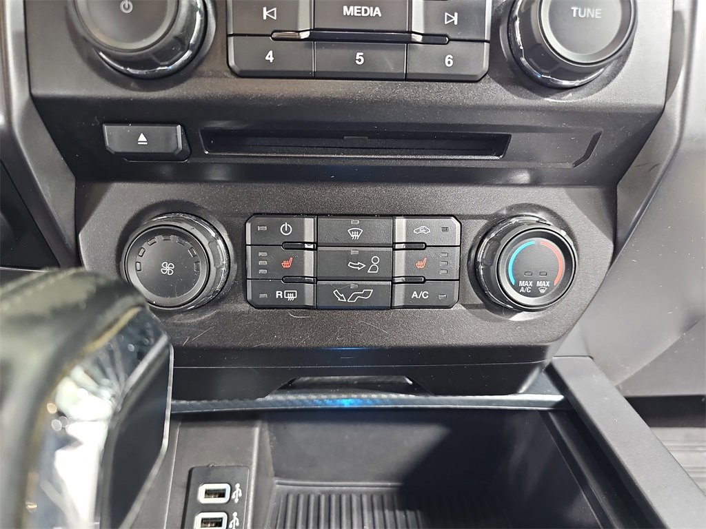 Used 2018 Ford F150 XLT w/ Equipment Group 302A Luxury image 26