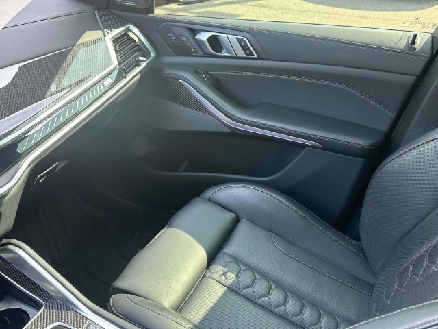 Used 2025 BMW X5 M Competition w/ Executive Package AWD/4WD image 37