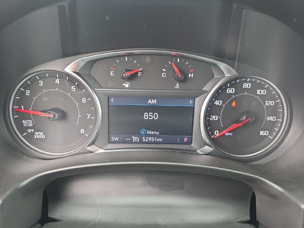 Used 2024 GMC Terrain SLT AWD/4WD image 18