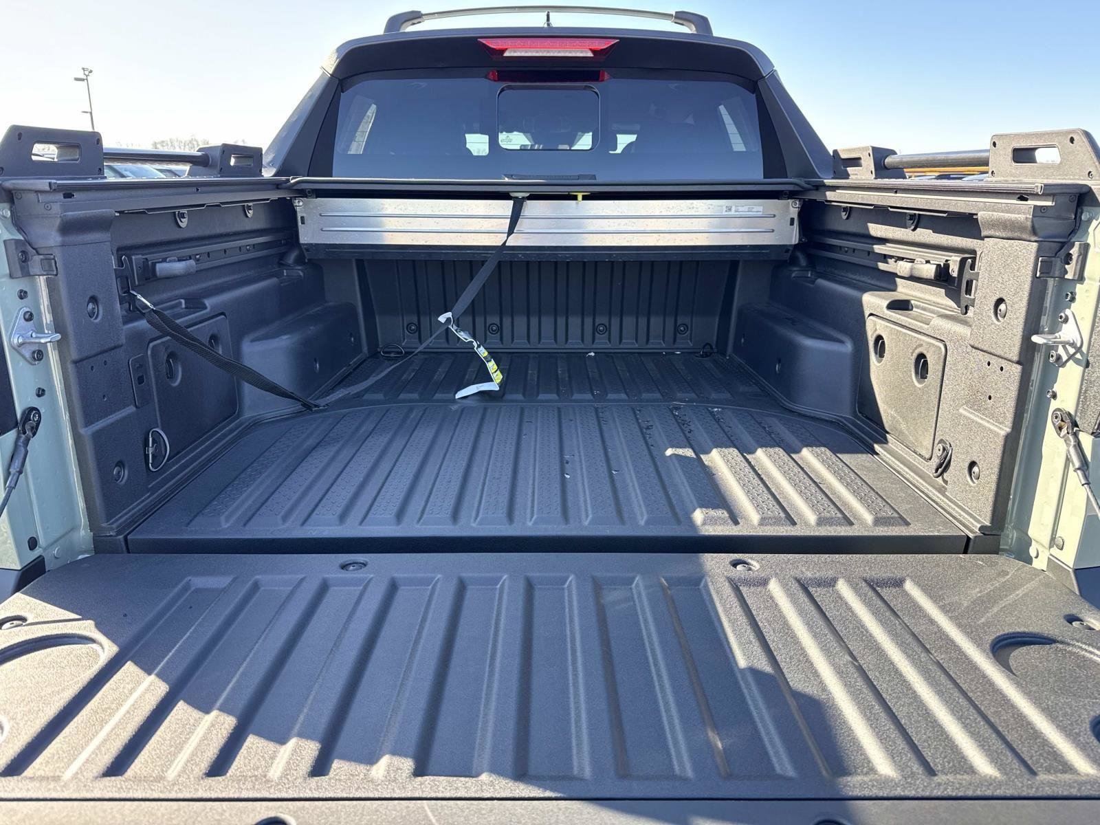 New 2026 Hyundai Santa Cruz XRT AWD/4WD image 11