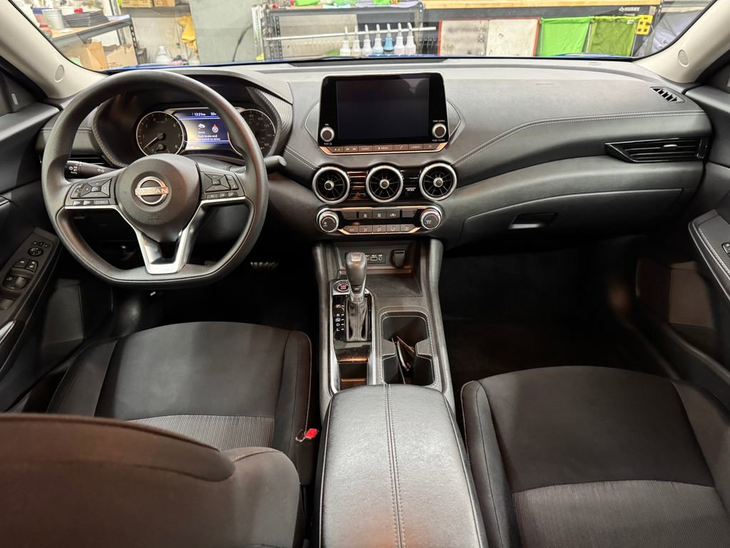 Used 2024 Nissan Sentra SV FWD image 17