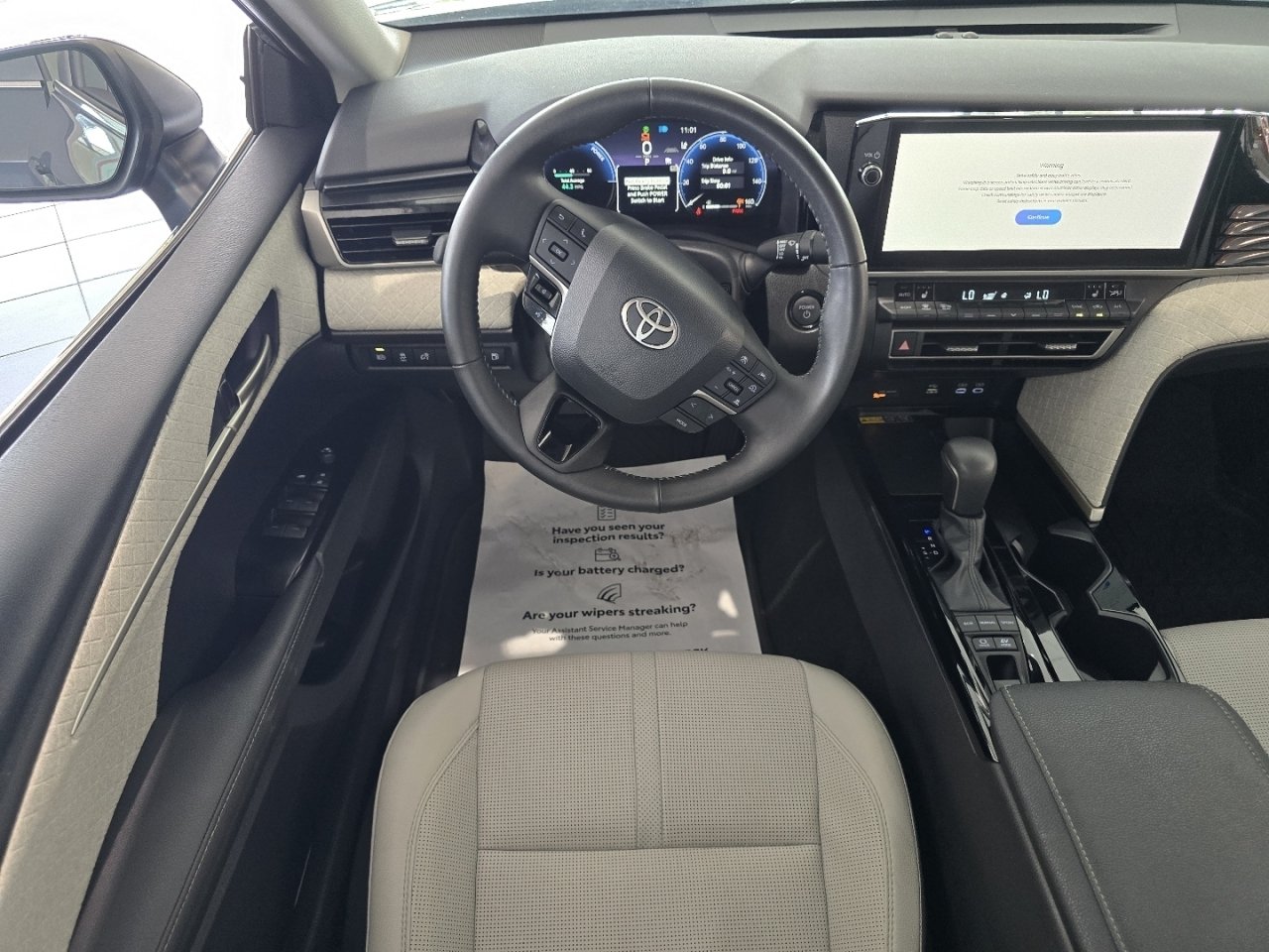 Certified 2025 Toyota Camry XLE FWD image 24