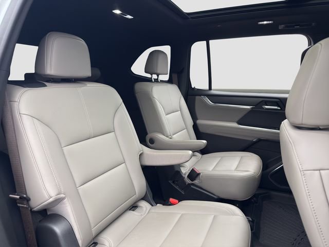 Used 2024 GMC Acadia Elevation w/ Luxury Package image 18