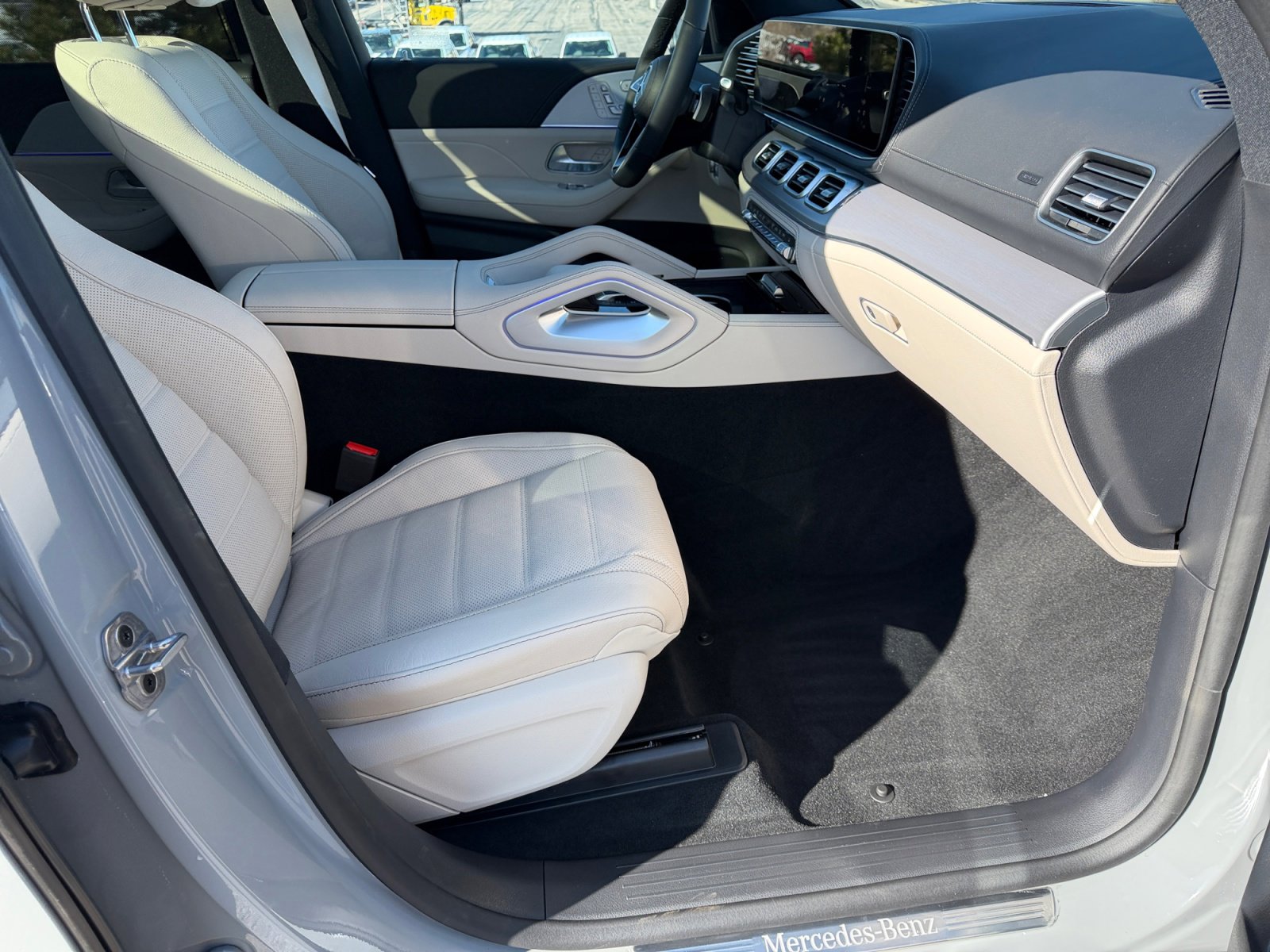 New 2026 Mercedes-Benz GLE 580 4MATIC image 19