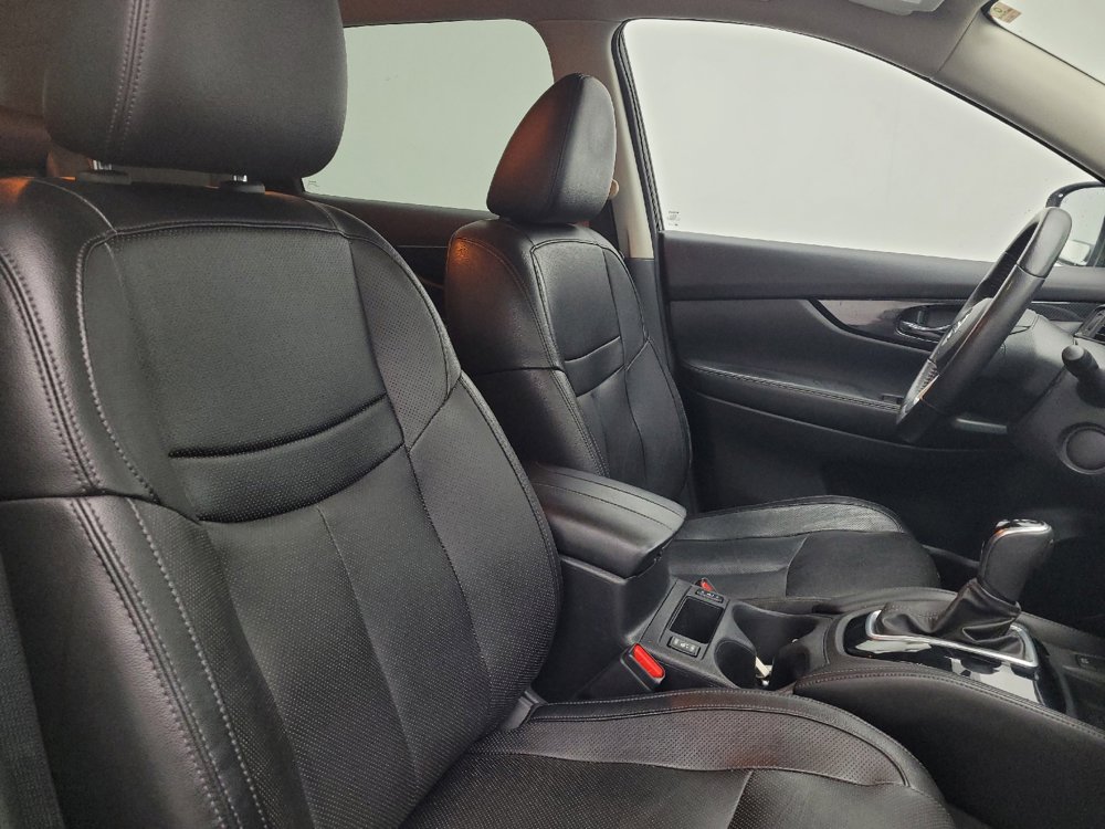 Used 2019 Nissan Rogue SL image 21