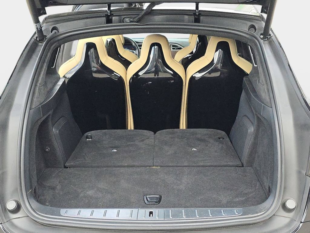 Used 2016 Tesla Model X 90D image 14