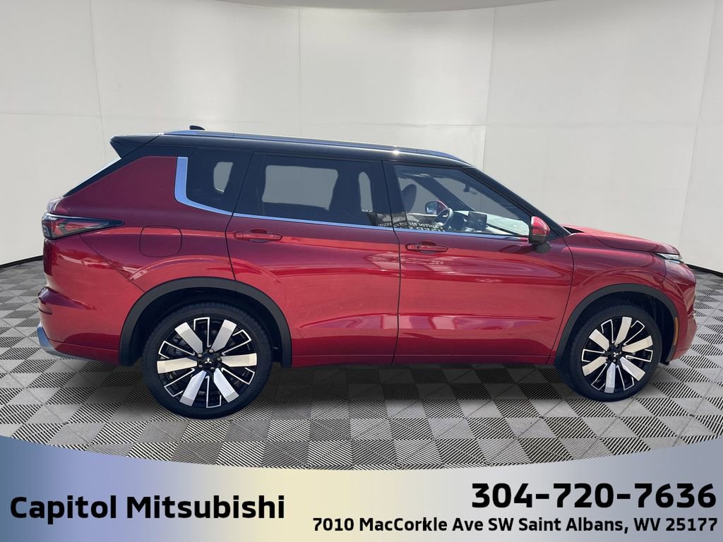 New 2025 Mitsubishi Outlander SEL image 4