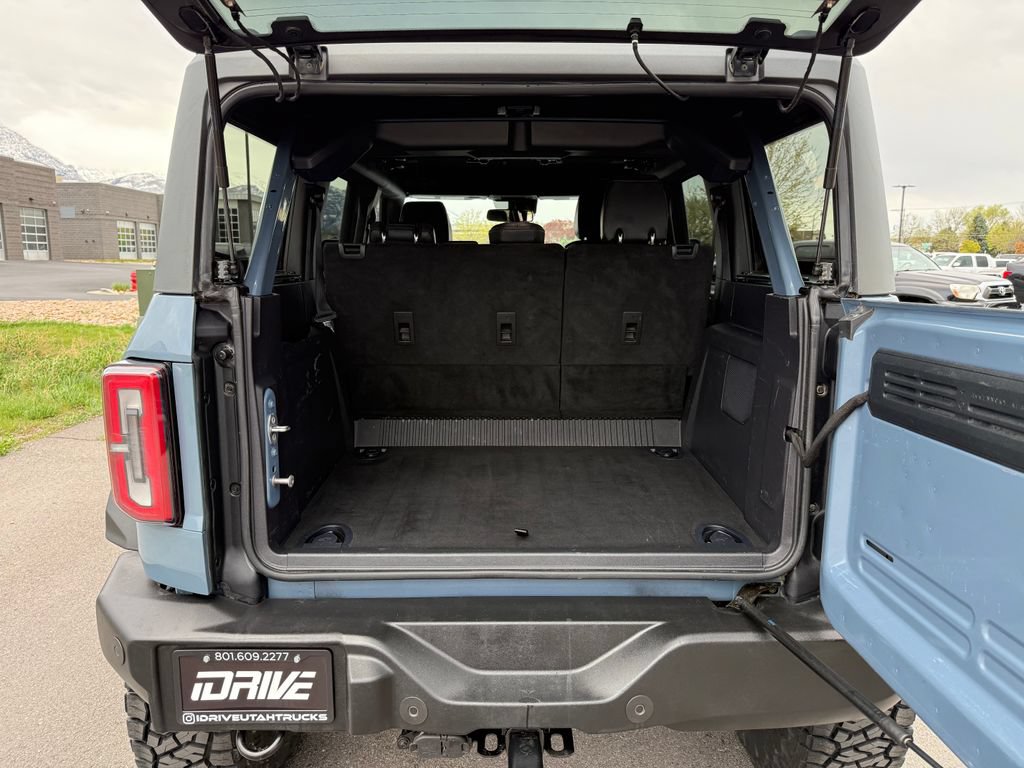 Used 2023 Ford Bronco Wildtrak AWD/4WD image 14