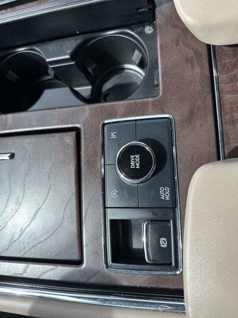 Used 2022 Lincoln Navigator Reserve AWD/4WD image 11