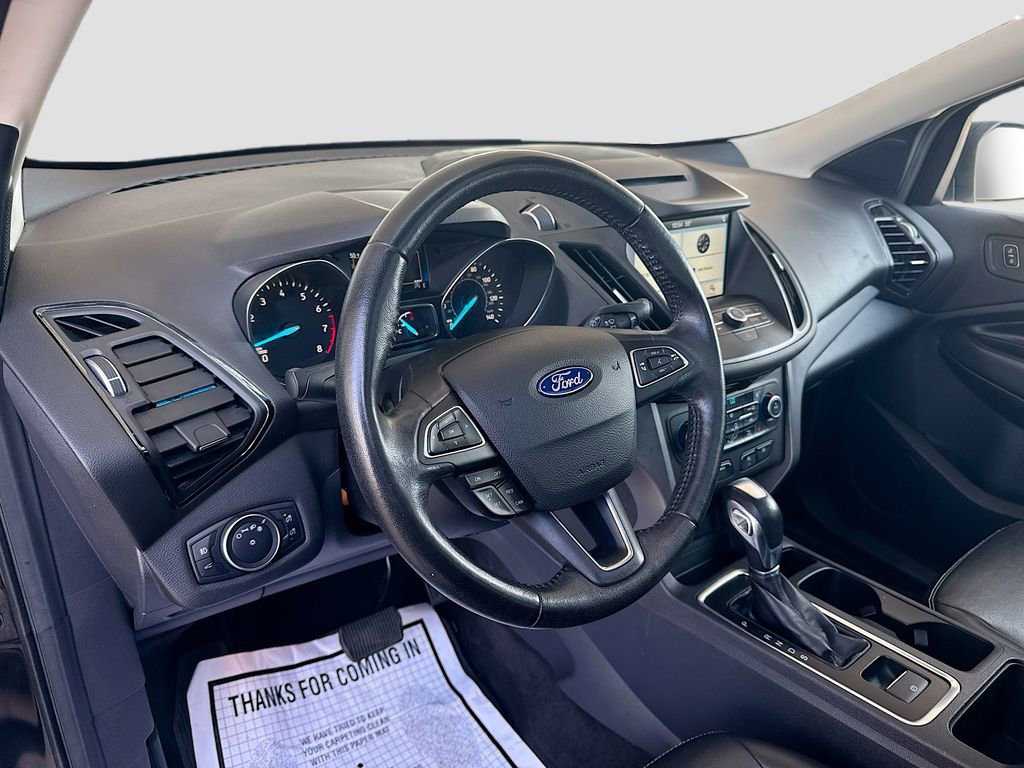 Used 2018 Ford Escape SEL image 11