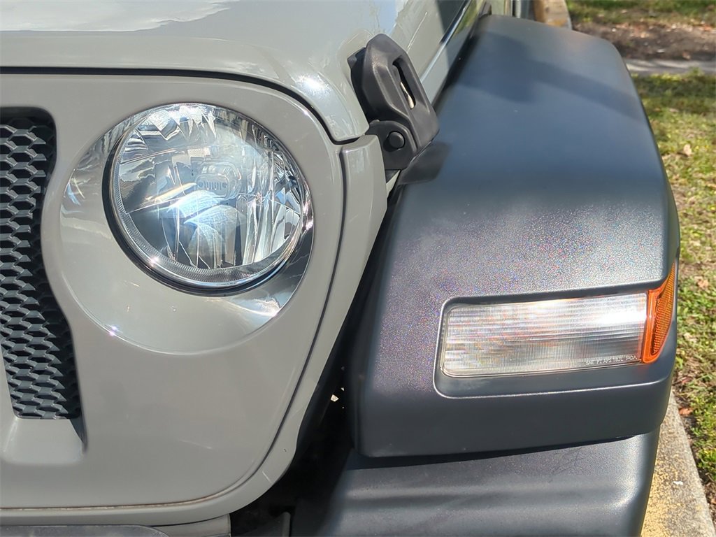 Certified 2018 Jeep Wrangler Unlimited Sport S image 10