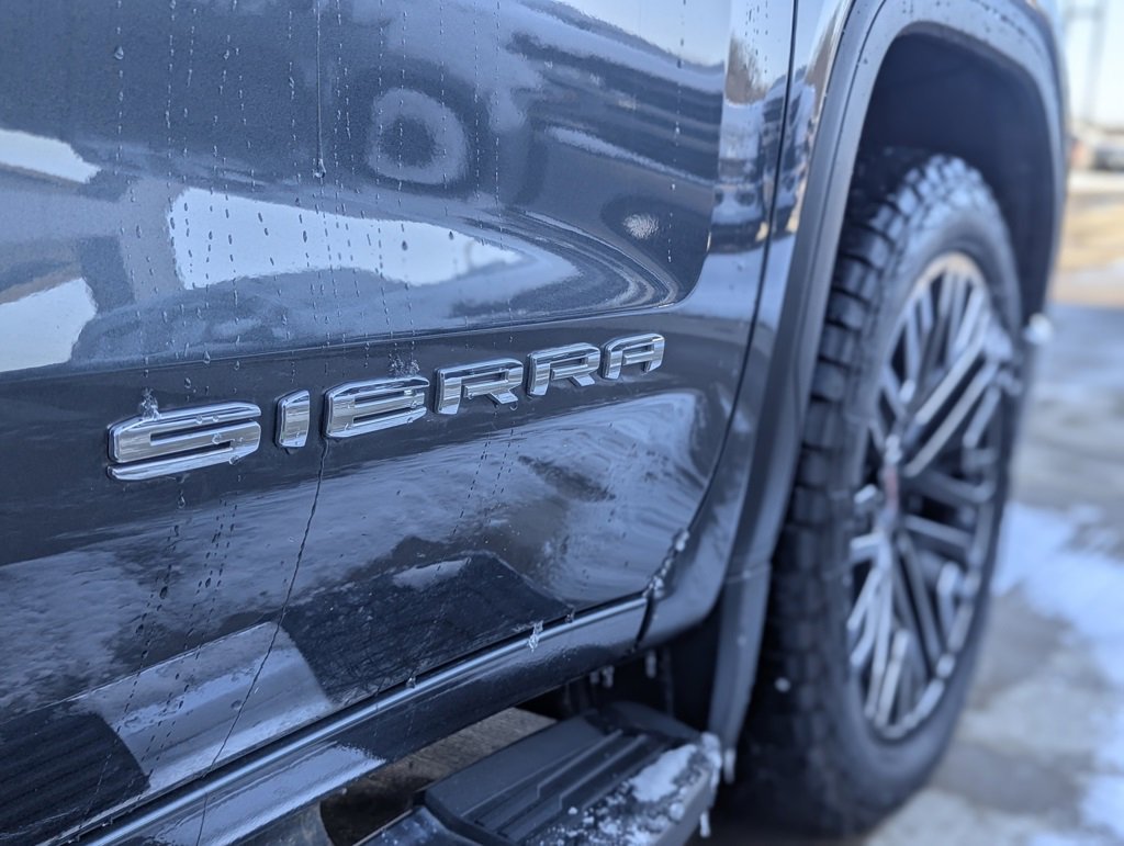 Used 2020 GMC Sierra 1500 SLT w/ SLT Premium Plus Package image 13