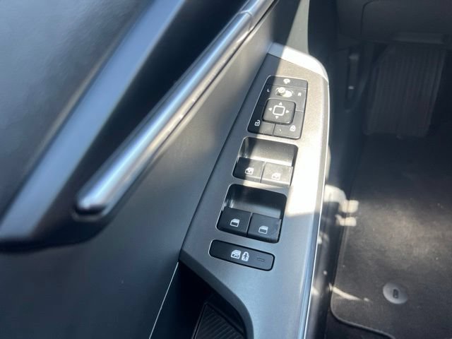 Used 2022 Kia EV6 Wind AWD/4WD image 14