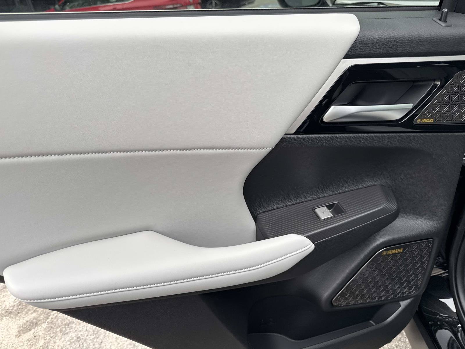New 2026 Mitsubishi Outlander SE FWD image 9