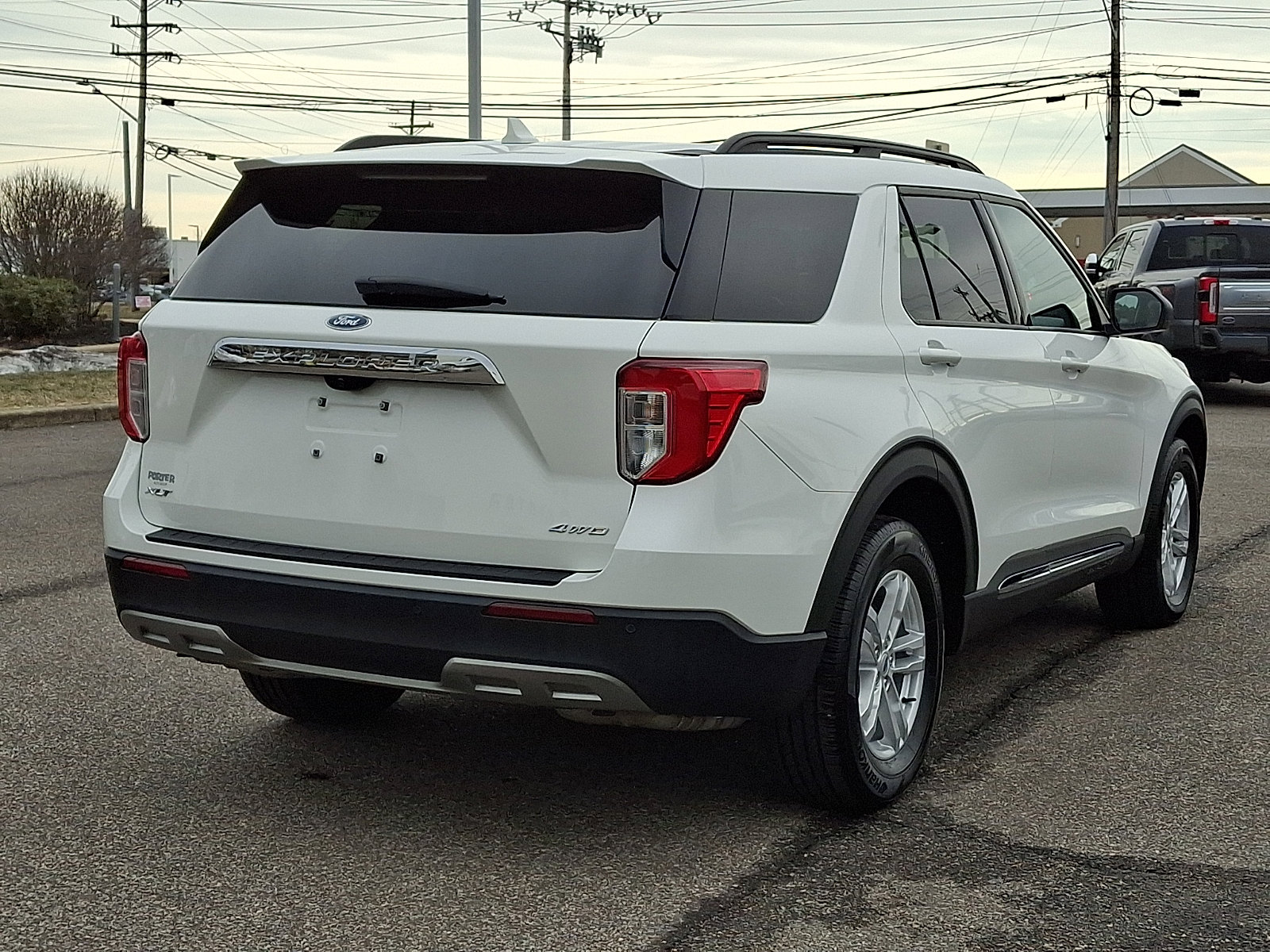 Certified 2023 Ford Explorer XLT w/ Equipment Group 202A image 10