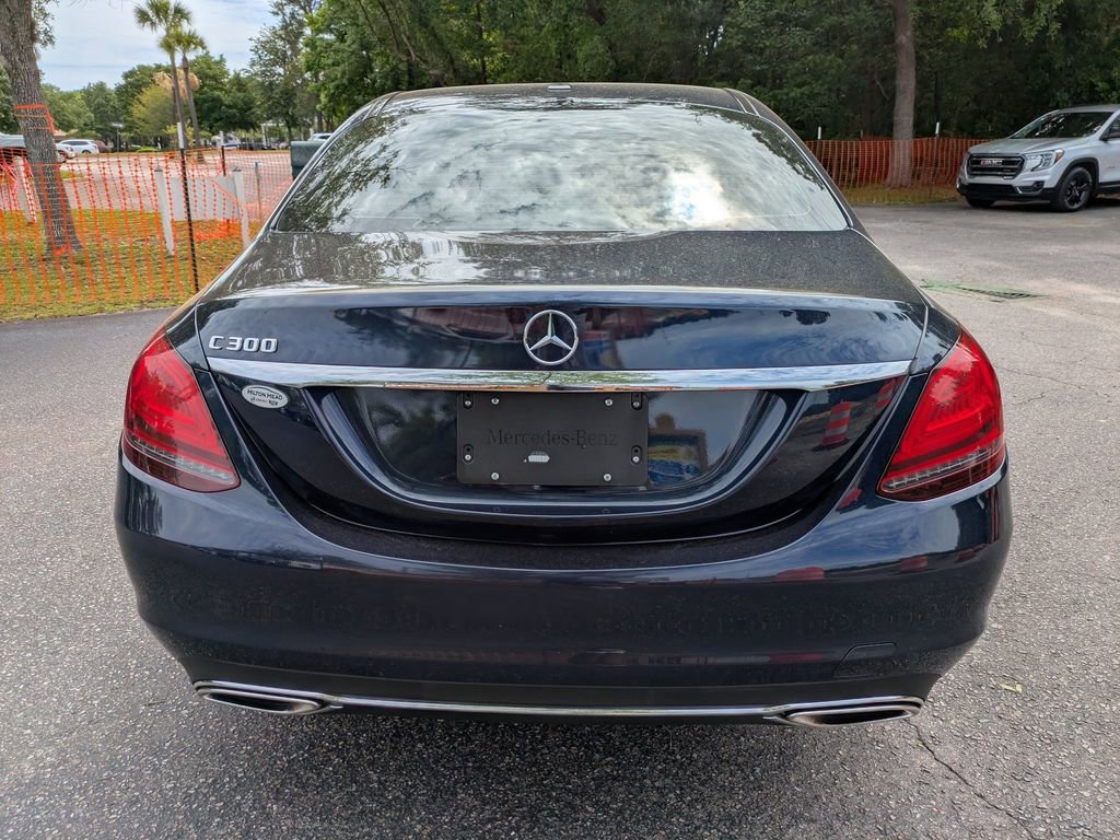 Used 2019 Mercedes-Benz C 300 Sedan image 5