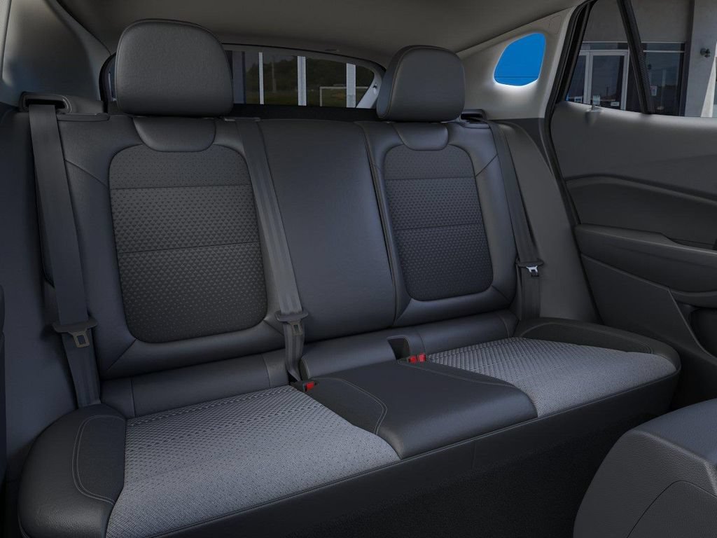 New 2026 Chevrolet Trax LT w/ Driver Confidence Package FWD image 17