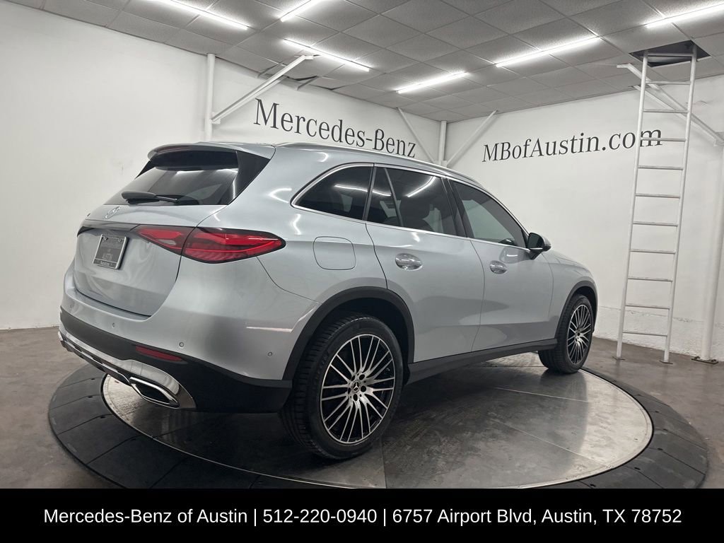 Used 2025 Mercedes-Benz GLC 300 image 8