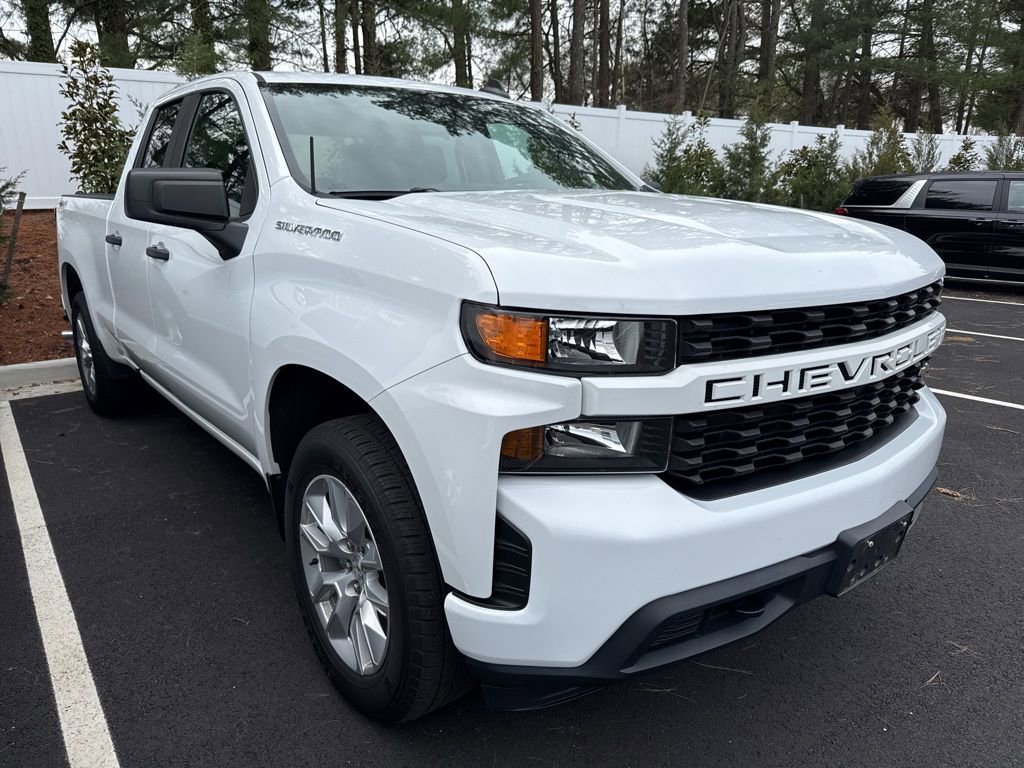 Used 2021 Chevrolet Silverado 1500 Custom image 2
