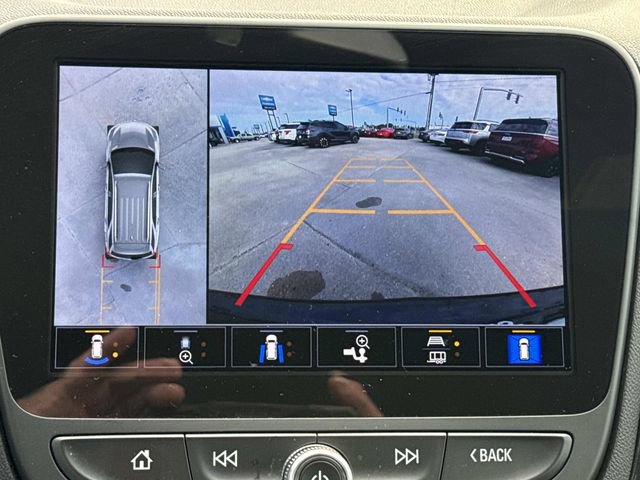 Used 2023 Chevrolet Equinox RS w/ RS Leather Package image 18