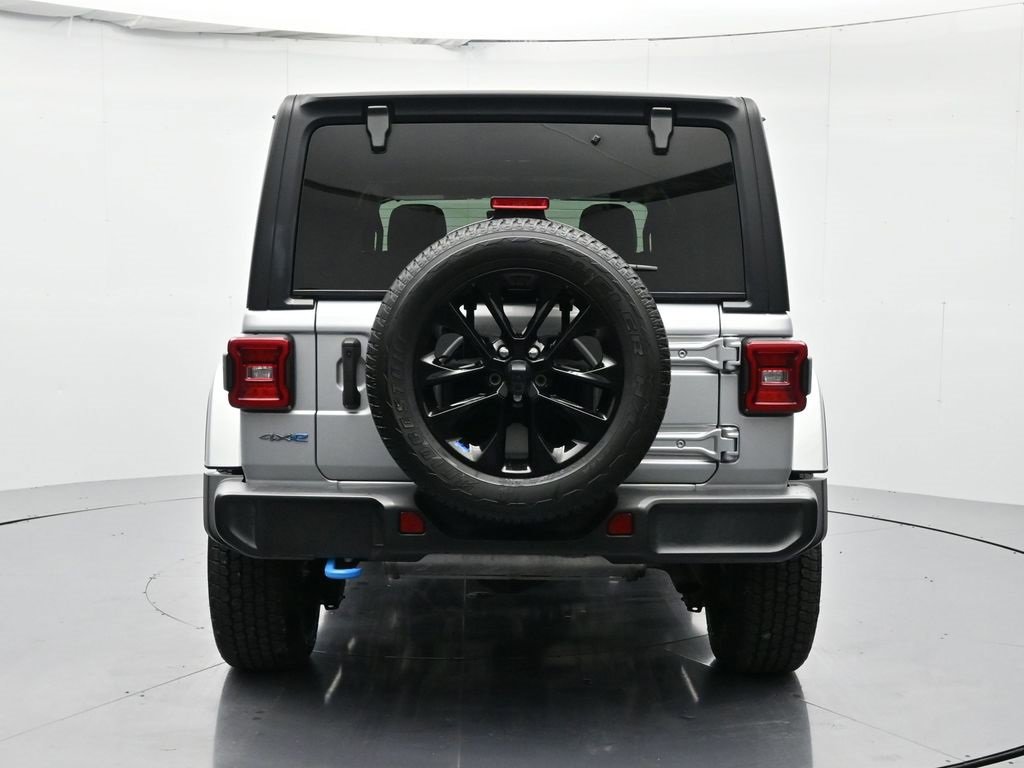 Used 2023 Jeep Wrangler Unlimited Sahara image 6