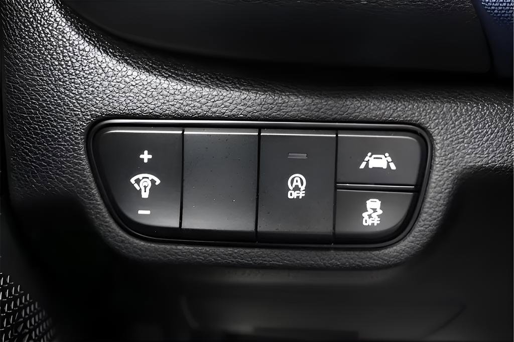 Used 2023 Kia Seltos S image 18