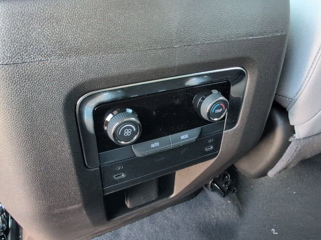 New 2026 Chevrolet Suburban LS RWD image 6