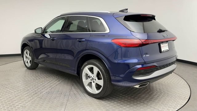 Used 2025 Audi Q5 Premium w/ Premium Plus AWD/4WD image 4