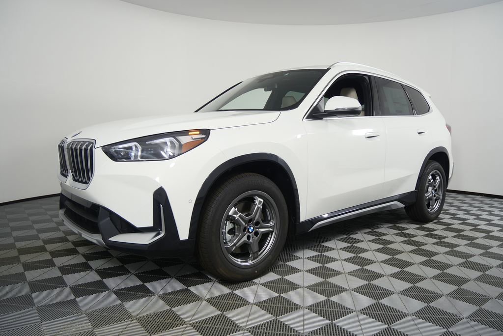 Certified 2025 BMW X1 xDrive28i w/ Convenience Package AWD/4WD image 7