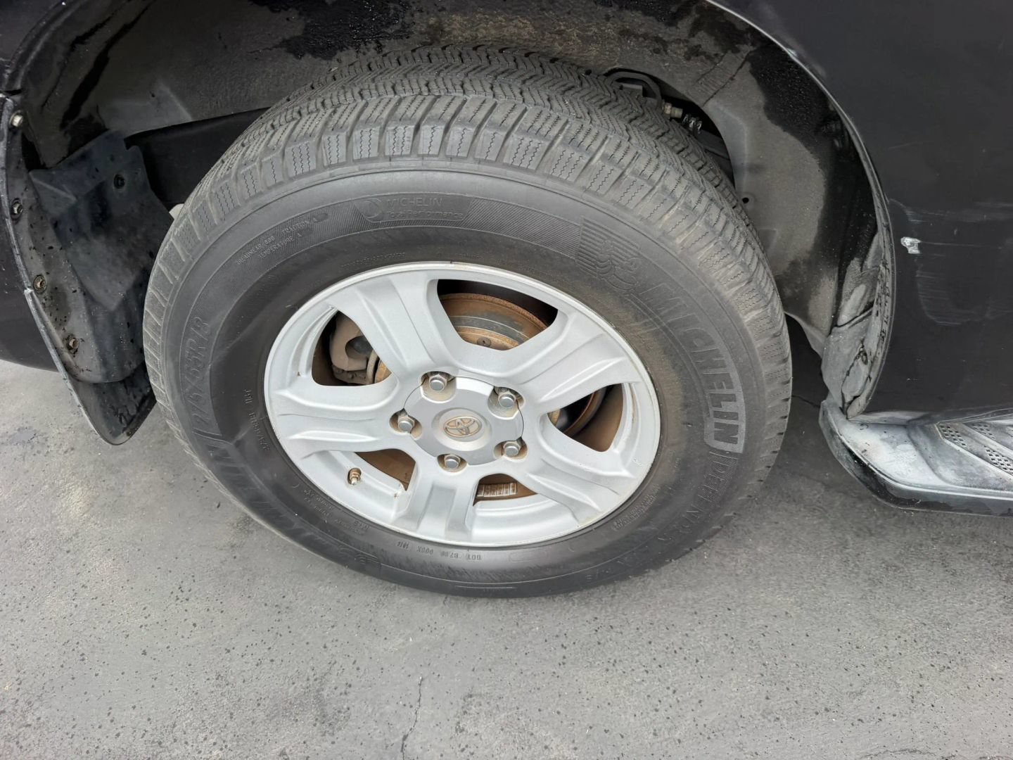 Used 2008 Toyota Sequoia SR5 AWD/4WD image 39