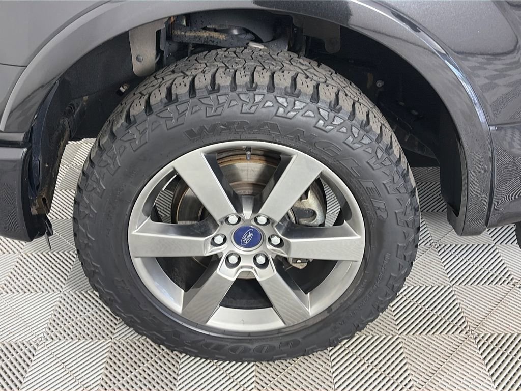 Used 2015 Ford F150 Lariat AWD/4WD image 8