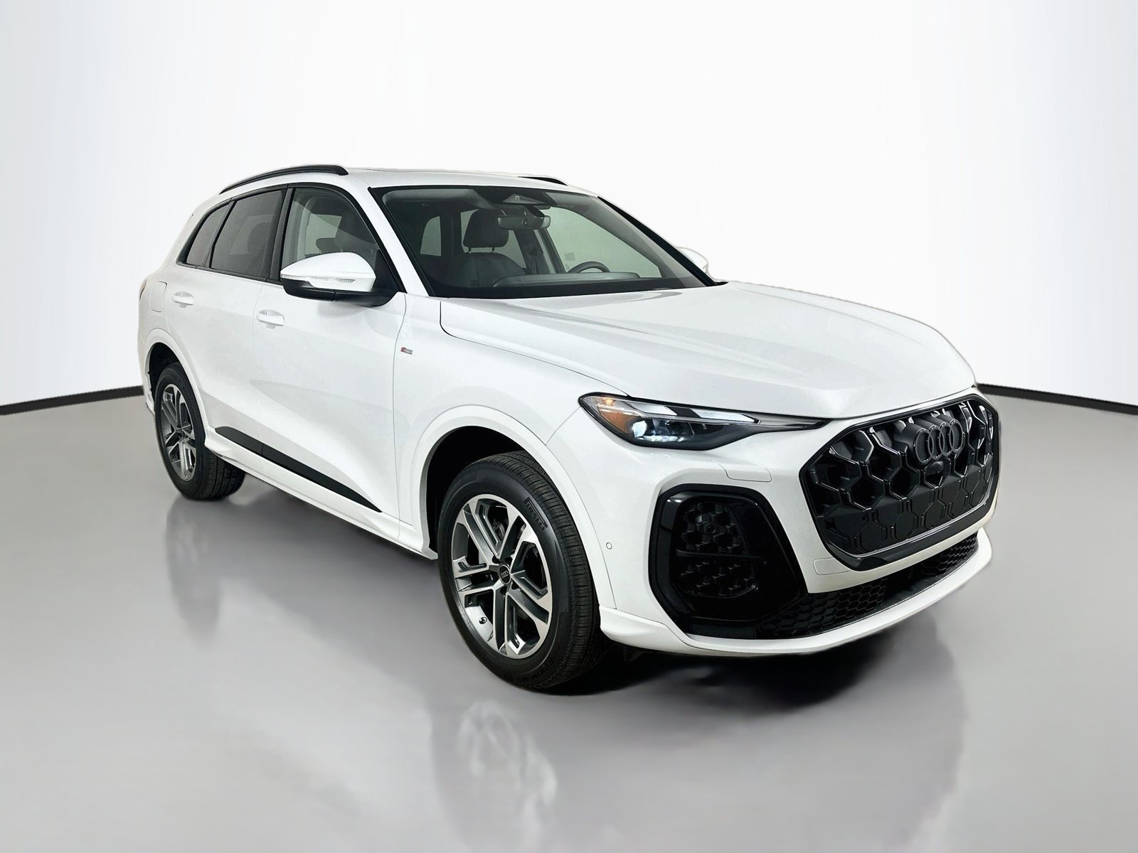 New 2026 Audi Q5 2.0T AWD/4WD image 3