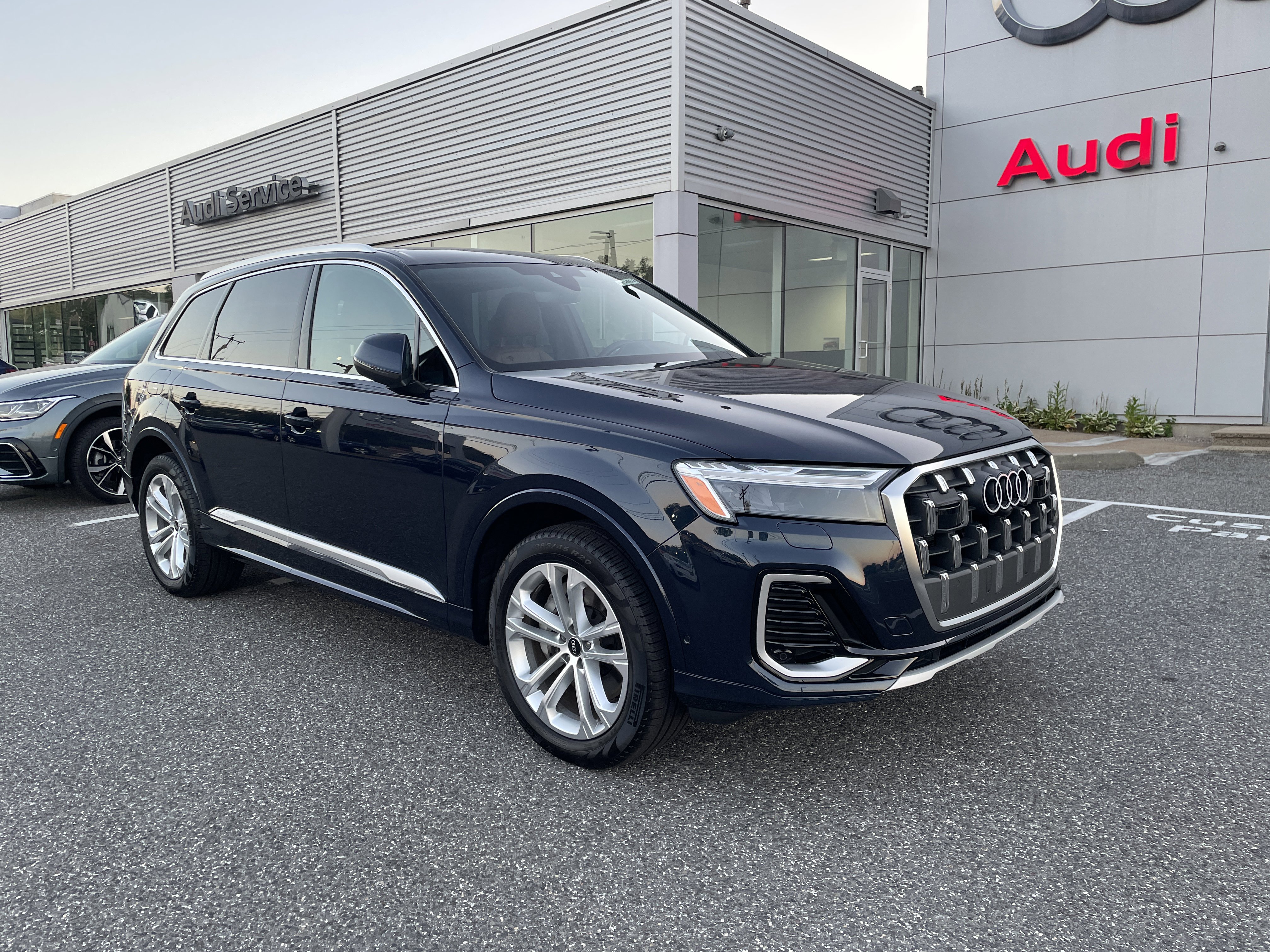 Certified 2025 Audi Q7 2.0T Premium Plus